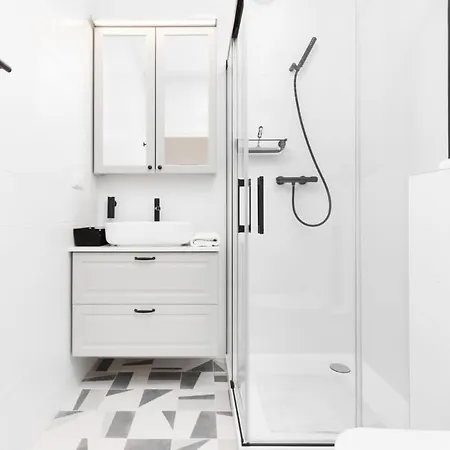 Nowoczesne Studio Z Balkonem, Blisko Centrum By Noclegi Renters * Gdańsk