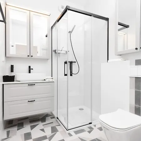 Nowoczesne Studio Z Balkonem, Blisko Centrum By Noclegi Renters * Gdańsk
